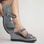 Load image into Gallery viewer, Women’s Denim-Textured Wedge Heel Slip-On Sandals