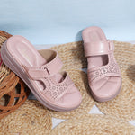 Load image into Gallery viewer, Laser Cut Detailed Wedge Heel
