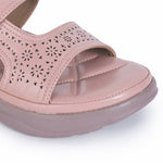 Load image into Gallery viewer, Laser Cut Detailed Wedge Heel