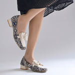 Load image into Gallery viewer, Women's Printed Loafers with Bow Detail Comfortable Slip-On Casual Flat Loafers shoes
