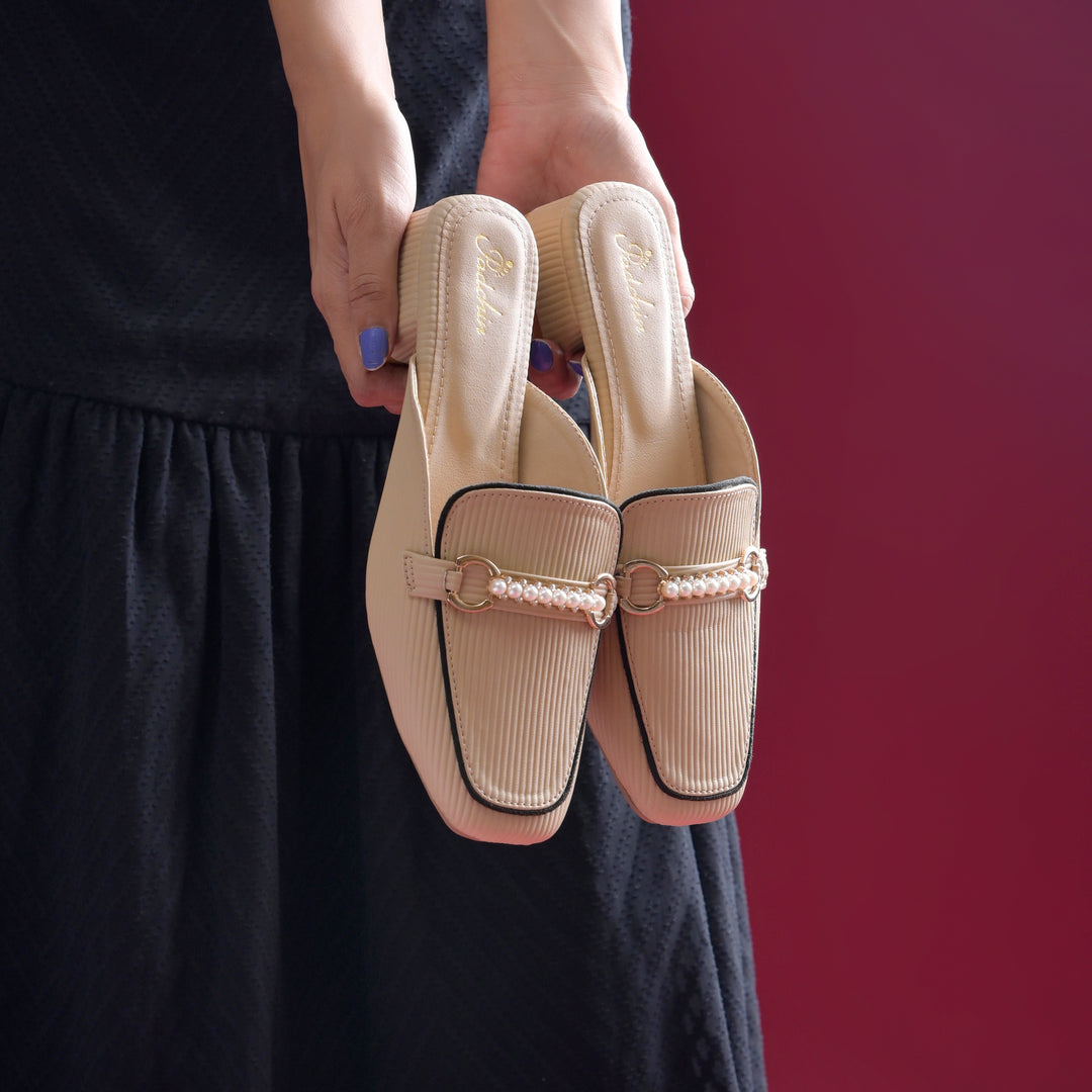 Women's Pearl Chain Mules Ribbed SquareToe Slip On Block Heel Mule Shoes