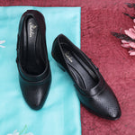 Load image into Gallery viewer, Round Toe Block Heel Pumps