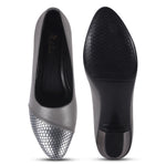 Load image into Gallery viewer, Round Toe Colorblock Block Heel Pumps
