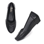 Load image into Gallery viewer, Laser Perforation Wedge Heeled Moccasin Loafers
