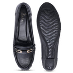 Load image into Gallery viewer, Buckle Detailed Wedge Heeled Moccasin Loafers
