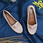 Load image into Gallery viewer, Buckle Detailed Wedge Heeled Moccasin Loafers
