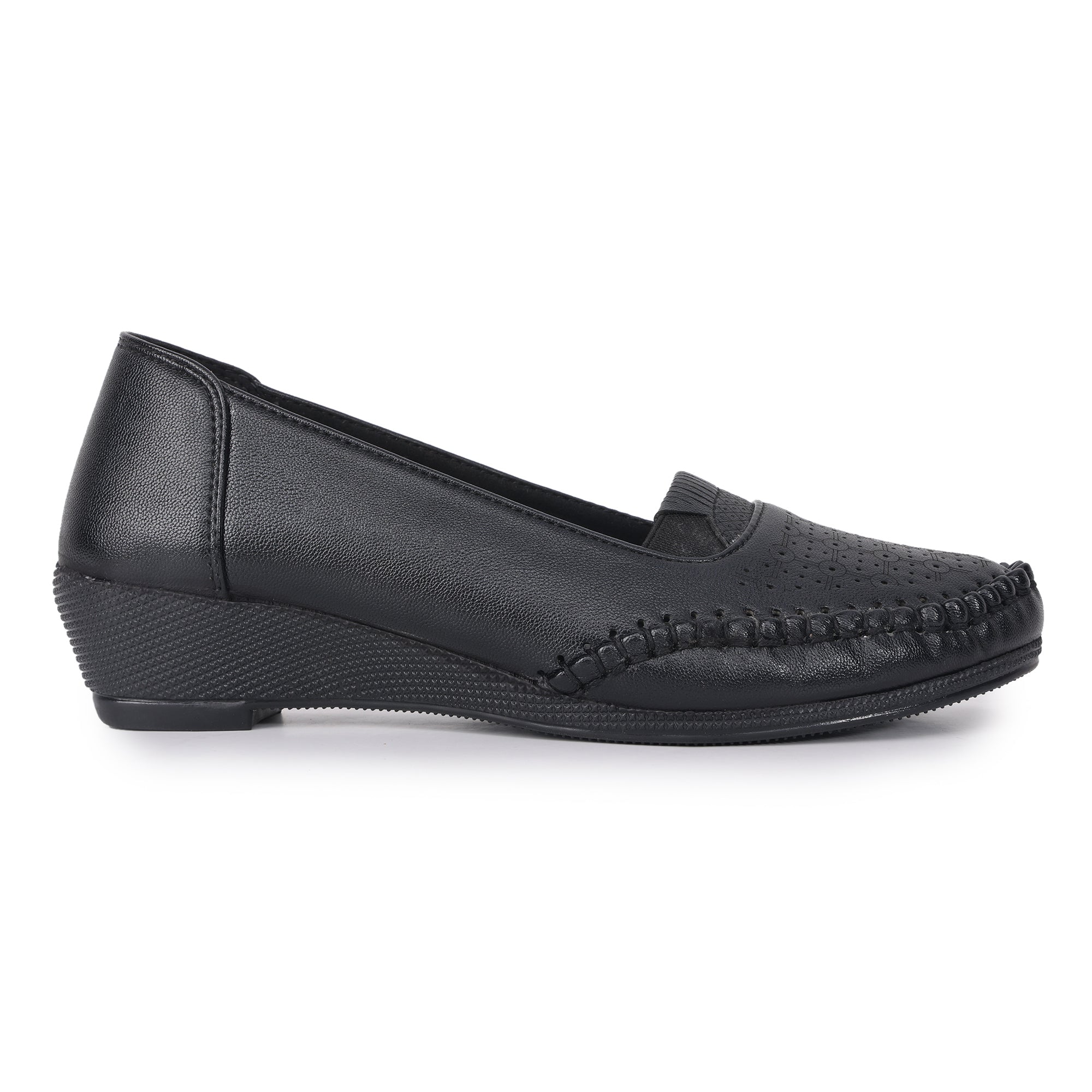 Perforation Wedge Heel Moccasin Loafers