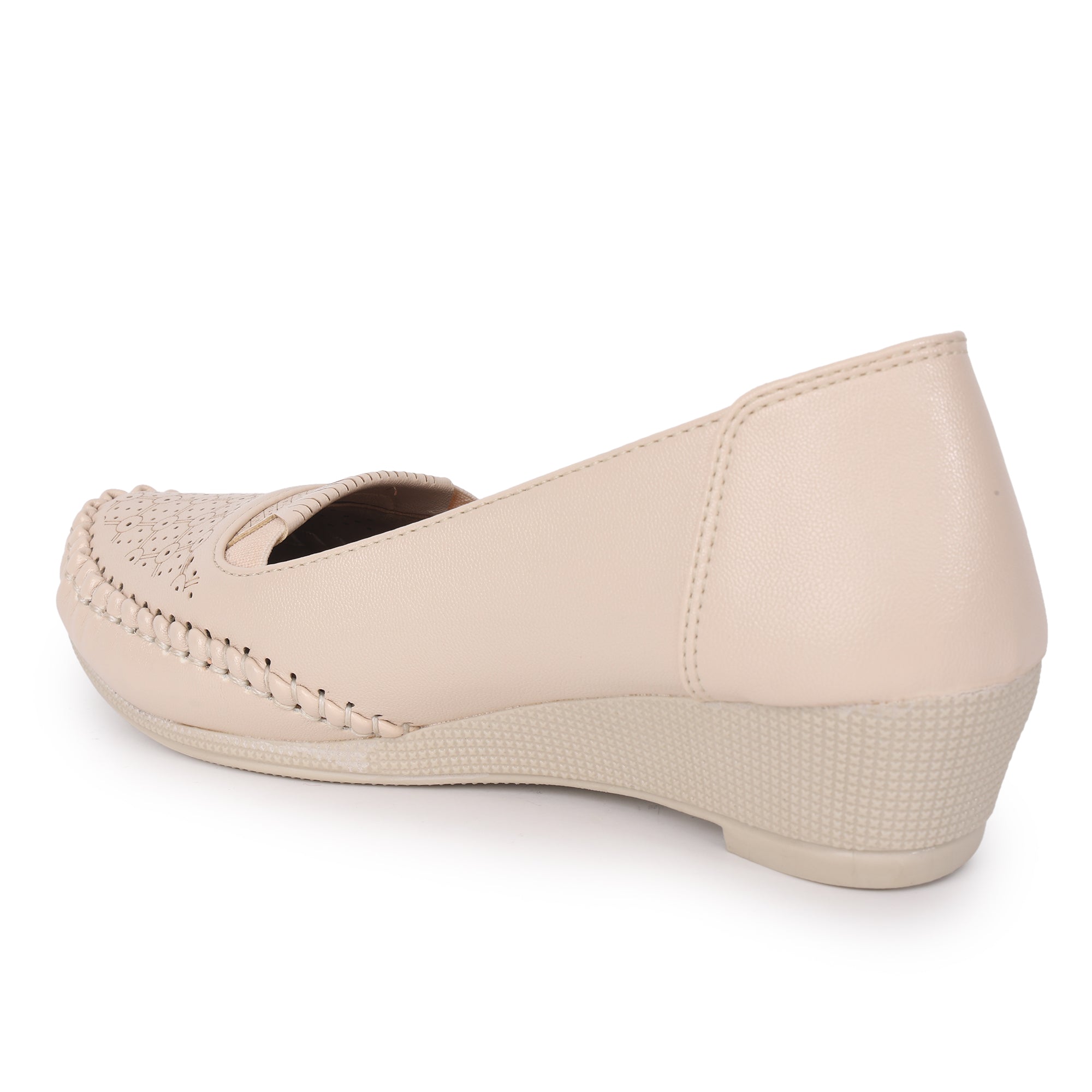 Perforation Wedge Heel Moccasin Loafers