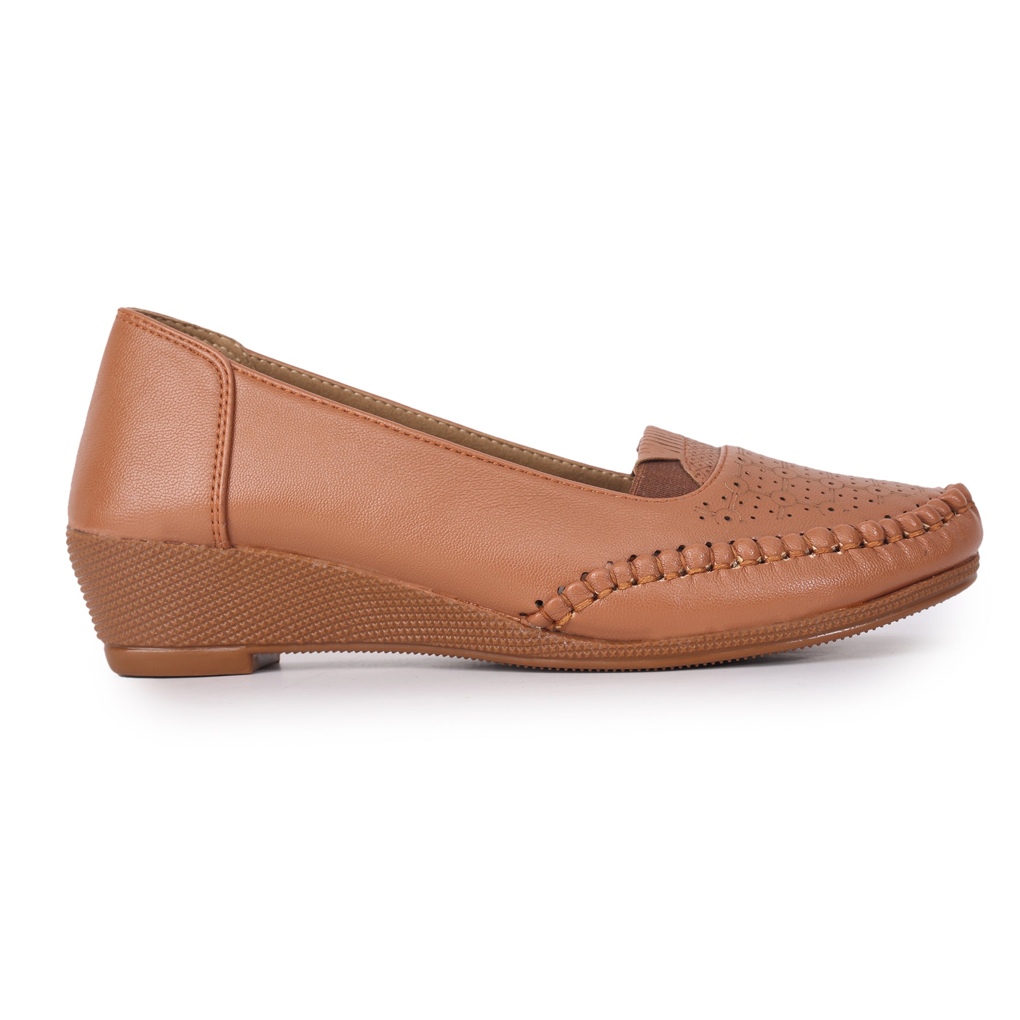 Perforation Wedge Heel Moccasin Loafers