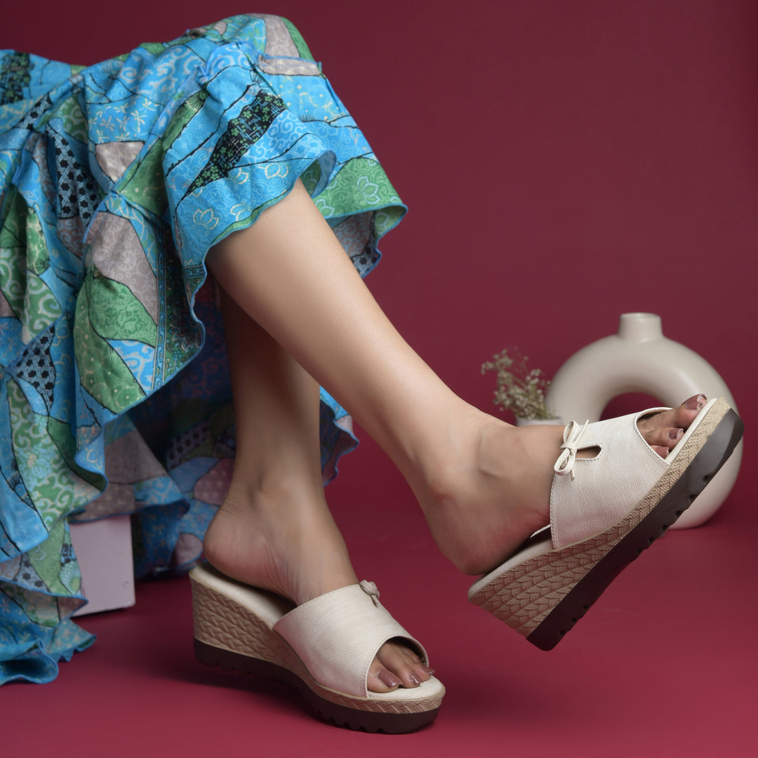 Women's Textured Wedge Heel Slide Sandals with Bow Detail