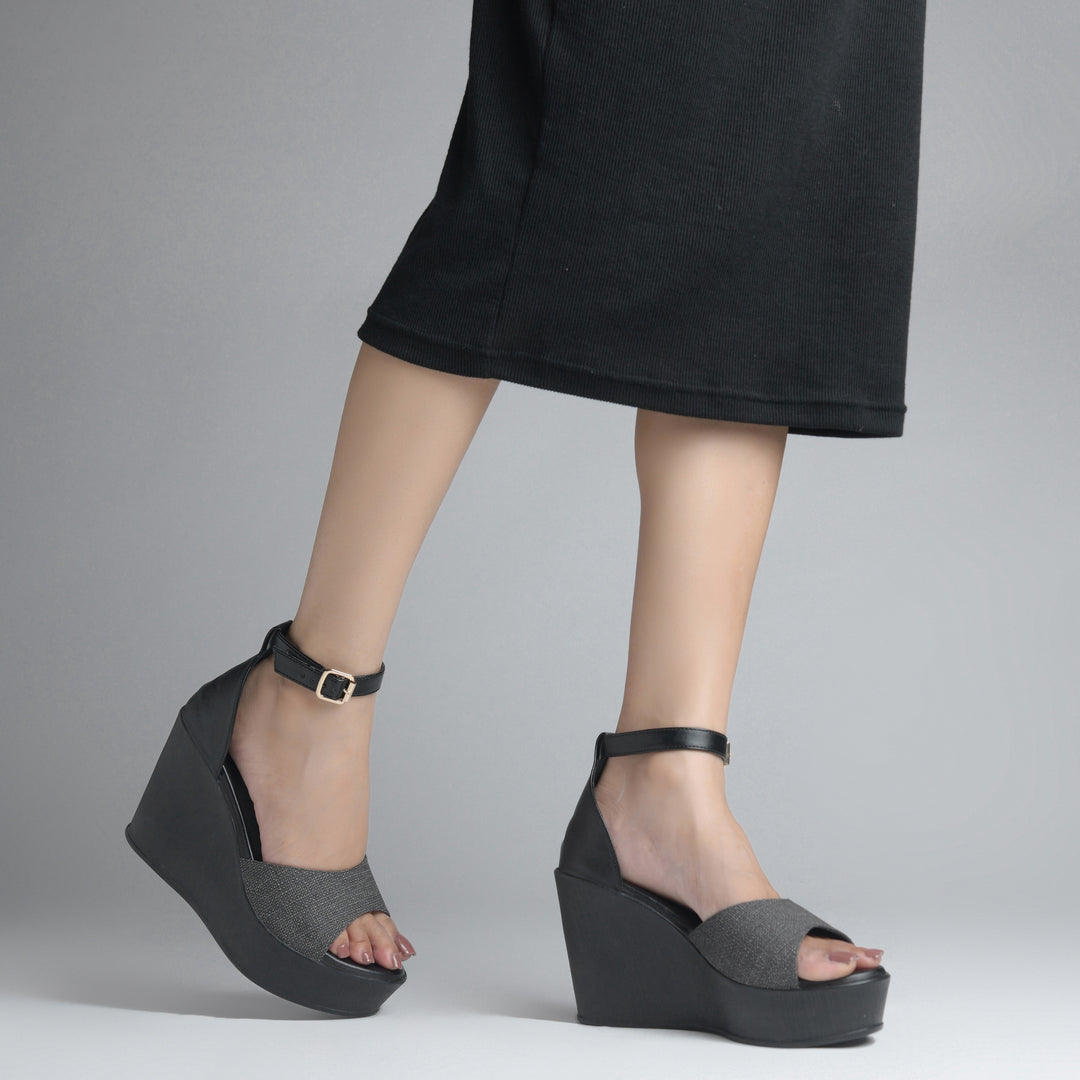 Women's Open Toe Textured Fabric Wedge Heel Sandals