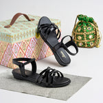 Load image into Gallery viewer, Women Cross Strap Flat Sandals