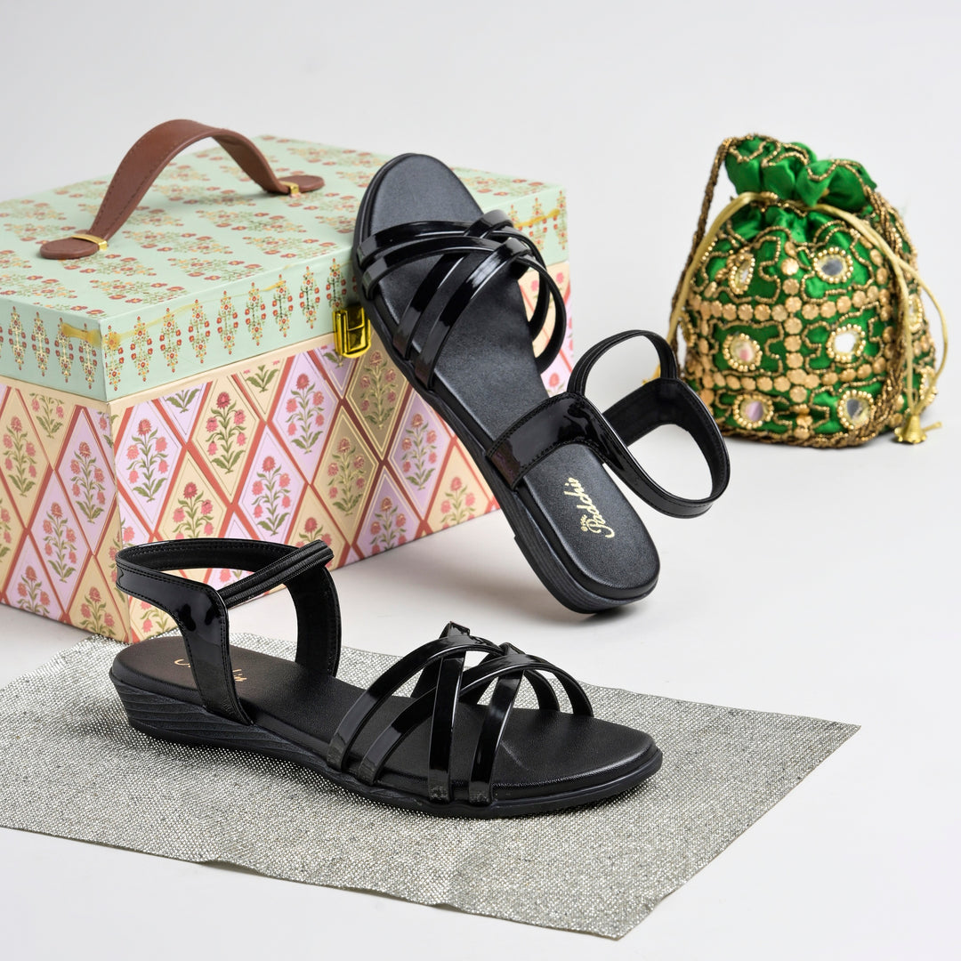 Women Cross Strap Flat Sandals