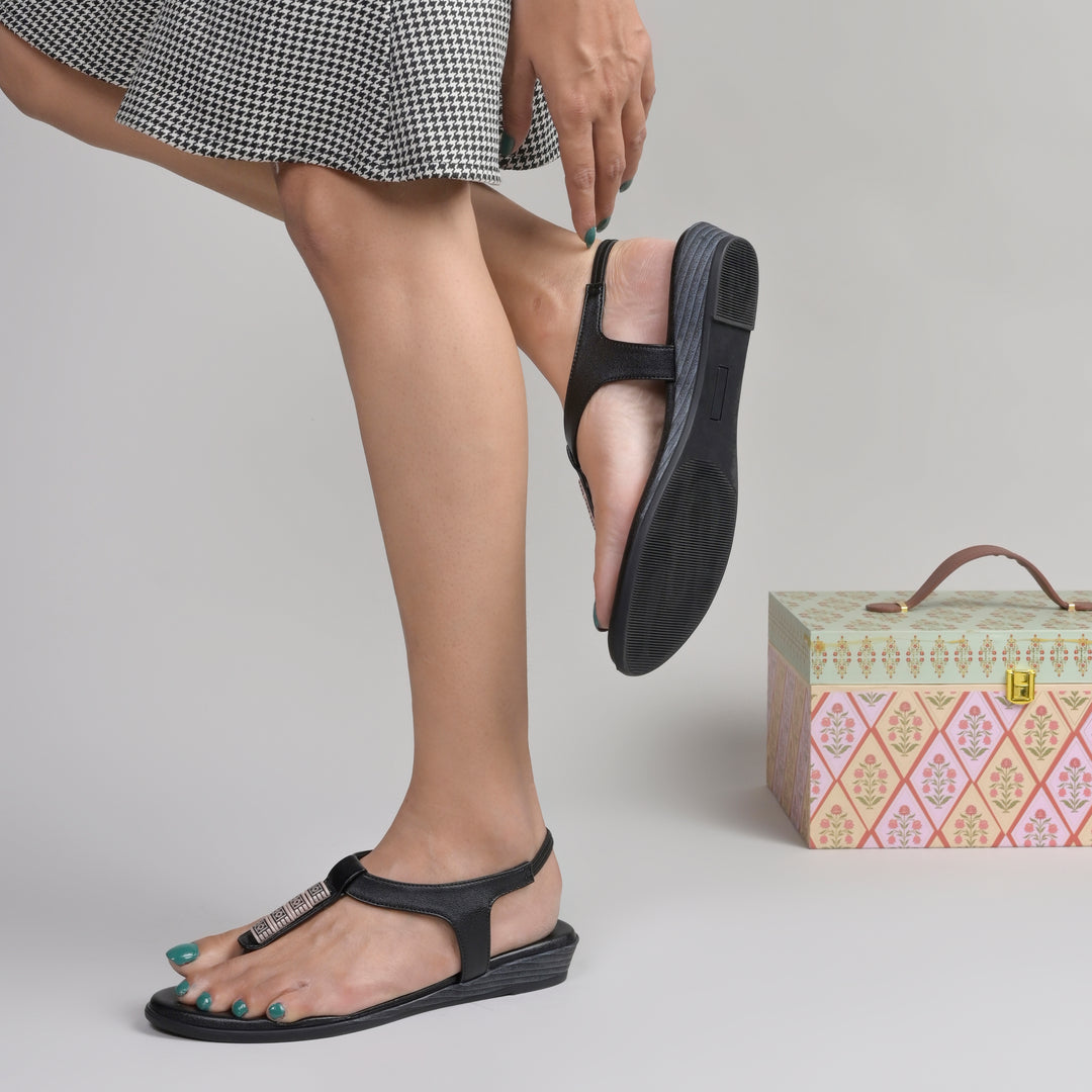 Women T Strap Flat Sandals