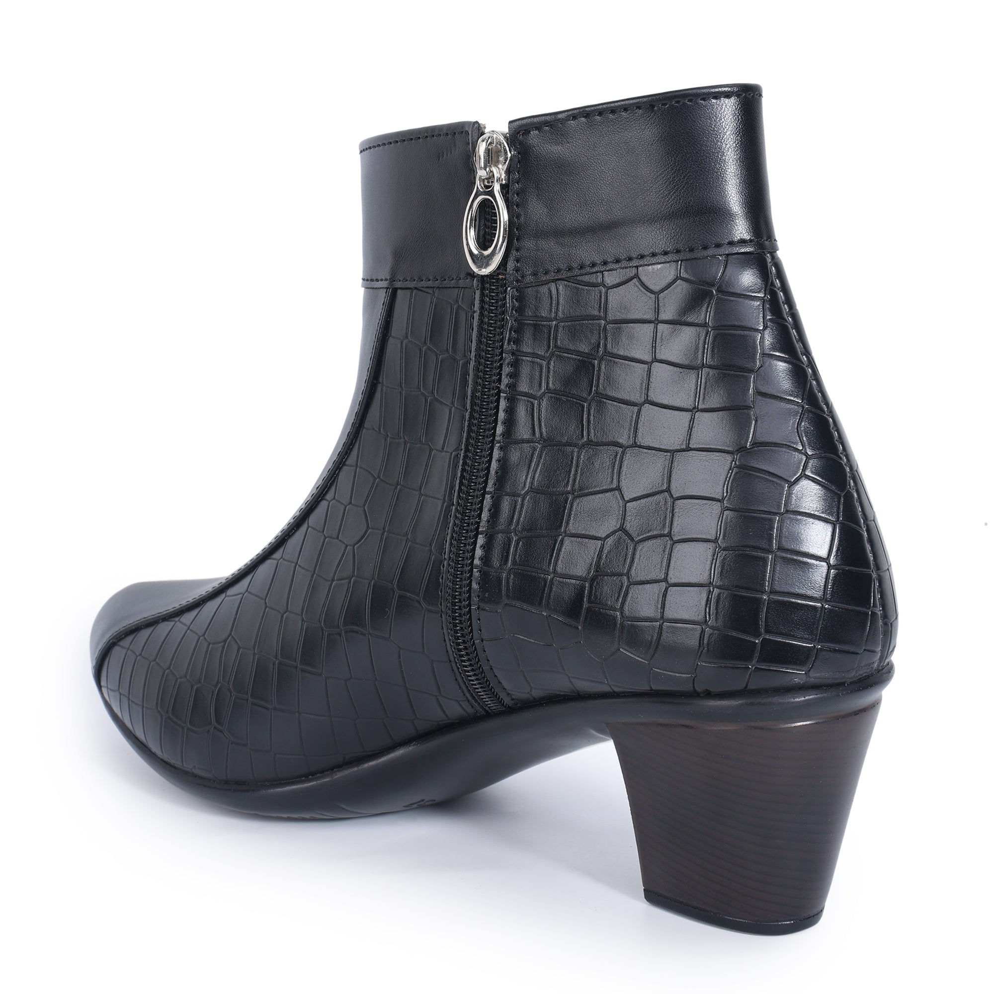 Textured Trendy Block Heeled Zipper Closure Boots