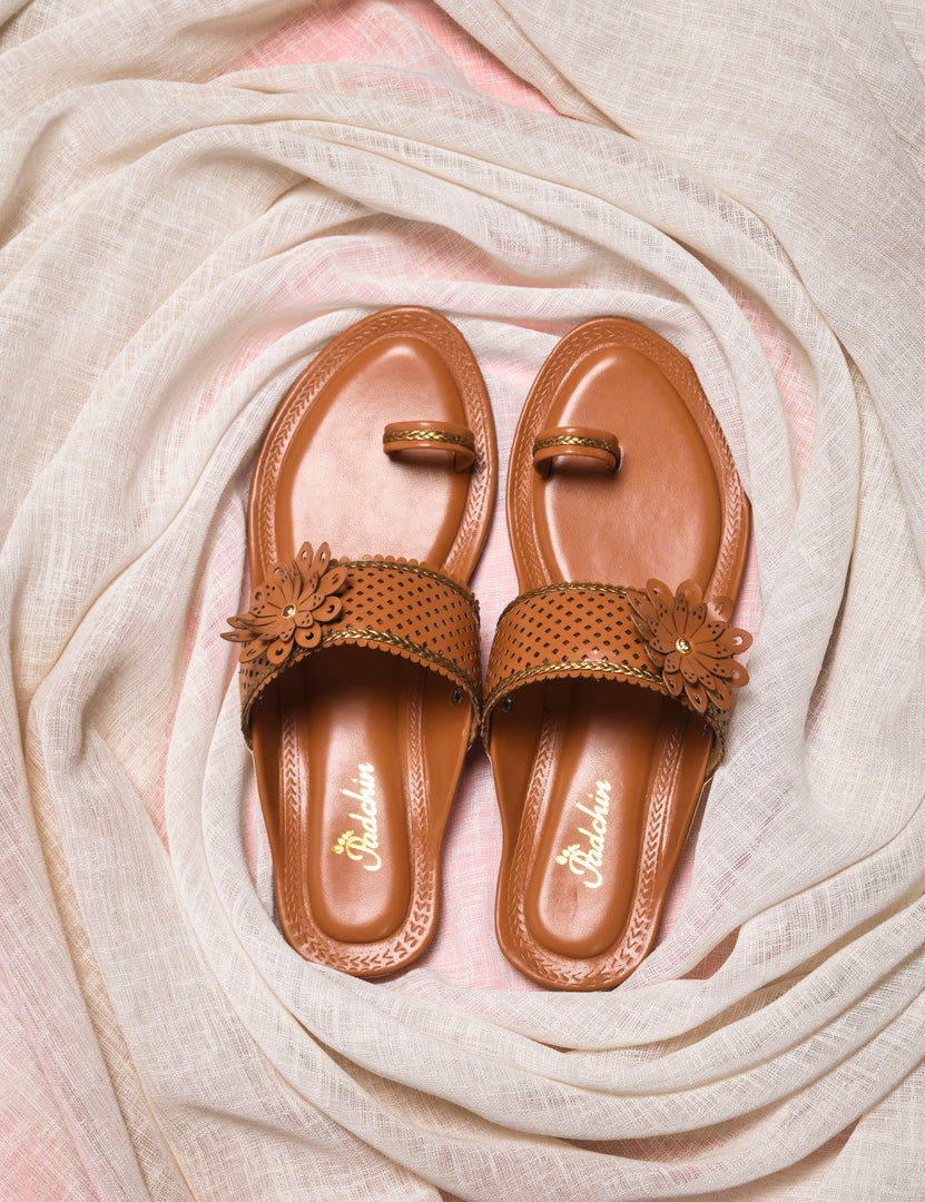 Flat Sandals New Fashion Chappal Girl Girl Kolhapuri Chappal