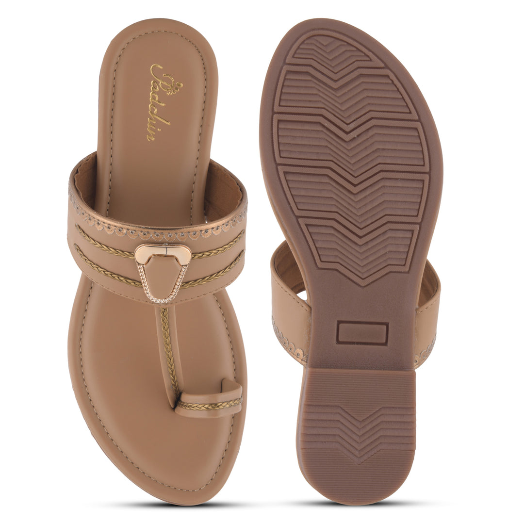 Women's Kolhapuri Style Toe Ring Flats with Metal Details Slippers