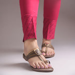 Load image into Gallery viewer, Women's Kolhapuri Style Toe Ring Flats with Metal Details Slippers