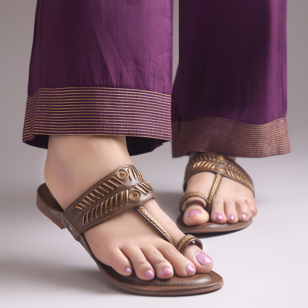 Women's Kolhapuri Style Toe Ring Flats with Woven Strap & Metal Stud Detail Slippers