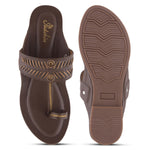 Load image into Gallery viewer, Women's Kolhapuri Style Toe Ring Flats with Woven Strap &amp; Metal Stud Detail Slippers