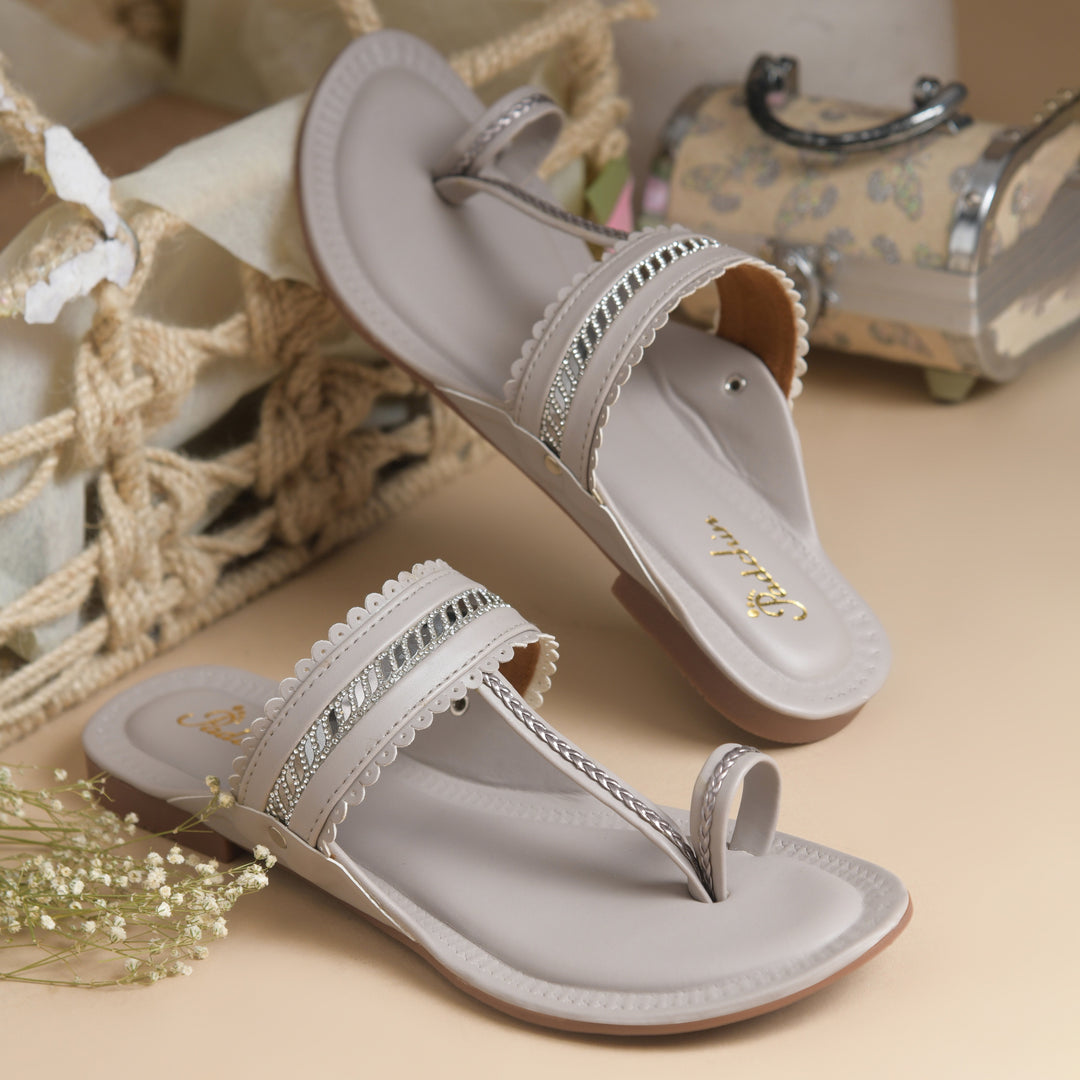 Women's Kolhapuri Flats Sandals Toe Ring Slip-On Braided Ethnic Slippers