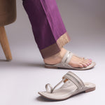Load image into Gallery viewer, Women's Kolhapuri Flats Sandals Toe Ring Slip-On Braided Ethnic Slippers