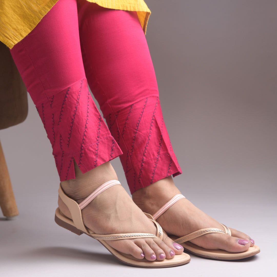 Women's Toe Ring Flat Sandals with Metallic Multi Strap Design Slippers